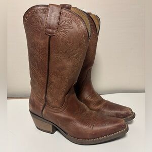 Sterling River Western Boots Embroidered Floral Women’s 5